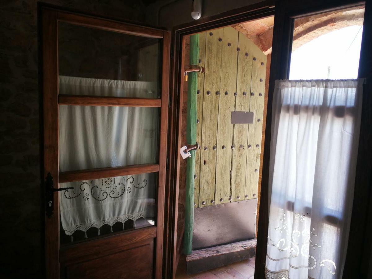 La Casa Dels Ocells (Adults Only) Panzió Granollers de Florejacs Kültér fotó
