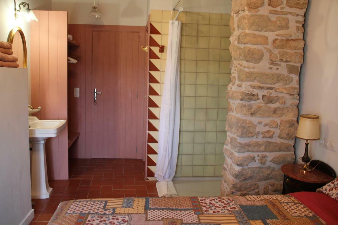 La Casa Dels Ocells (Adults Only) Panzió Granollers de Florejacs Kültér fotó