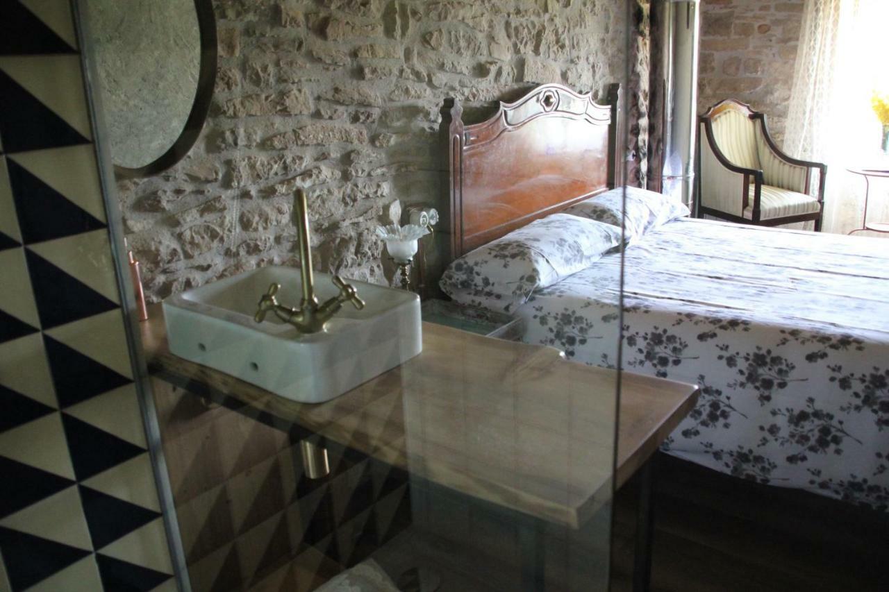 La Casa Dels Ocells (Adults Only) Panzió Granollers de Florejacs Kültér fotó