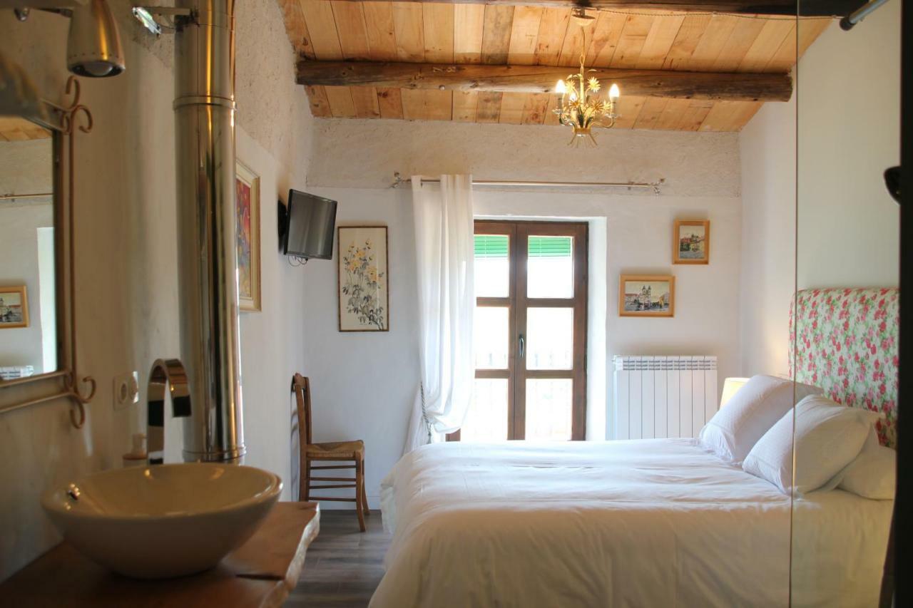 La Casa Dels Ocells (Adults Only) Panzió Granollers de Florejacs Kültér fotó