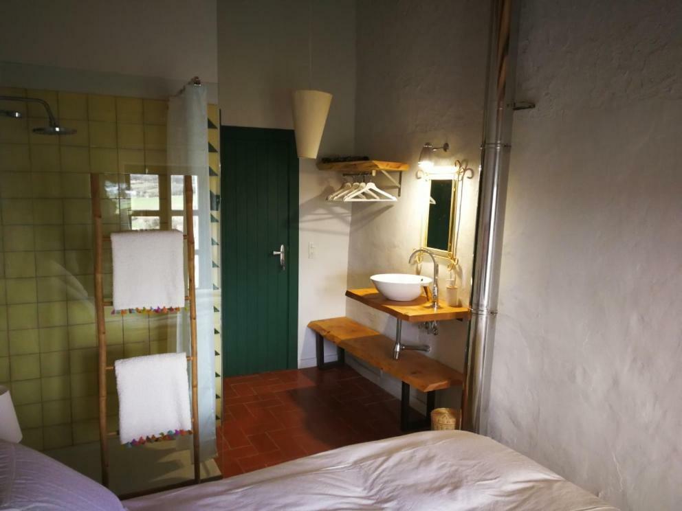 La Casa Dels Ocells (Adults Only) Panzió Granollers de Florejacs Kültér fotó